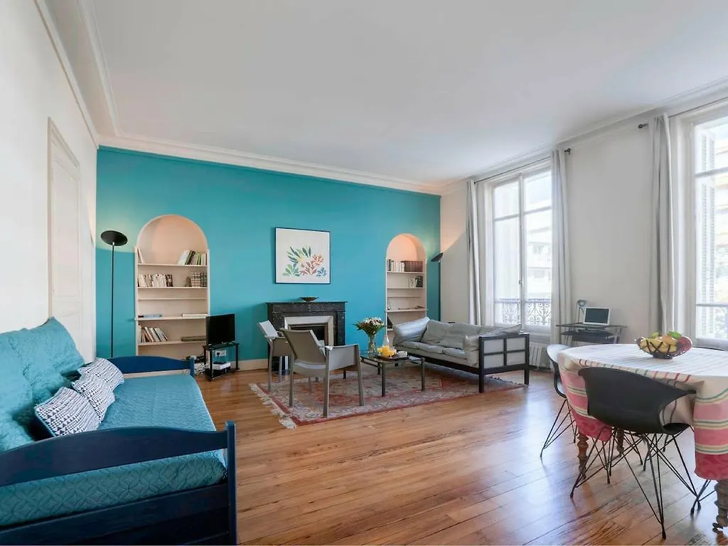 Le Palais Thermal: T2 De 75M2 Spacieux Et Moderne location